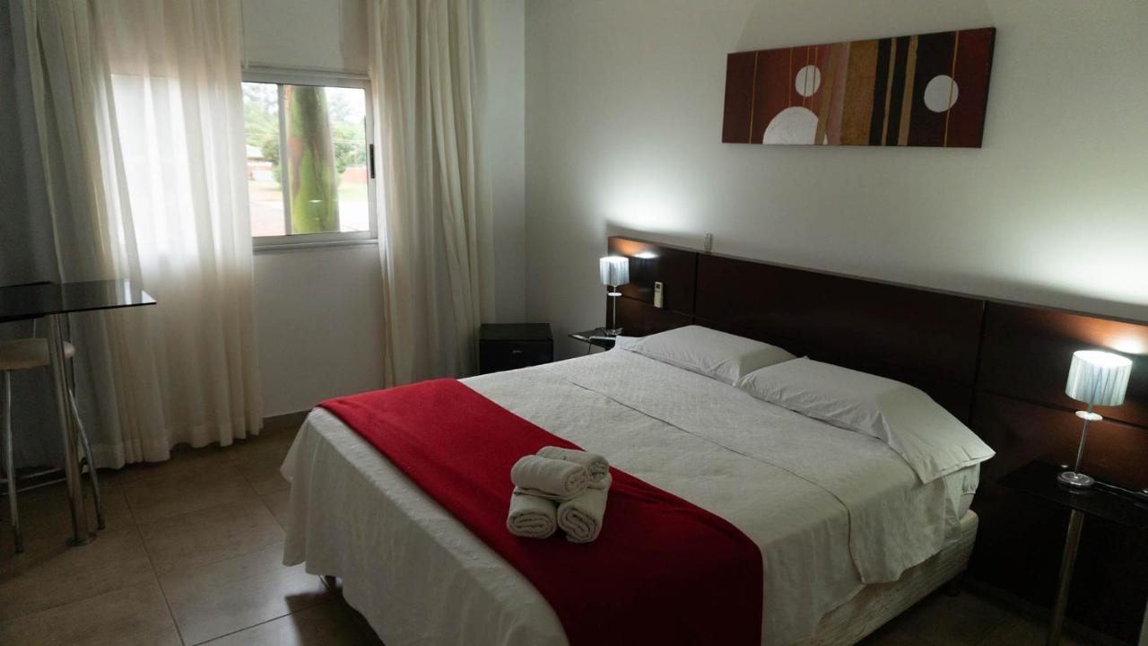 Hotel Oaky Posadas Exteriér fotografie